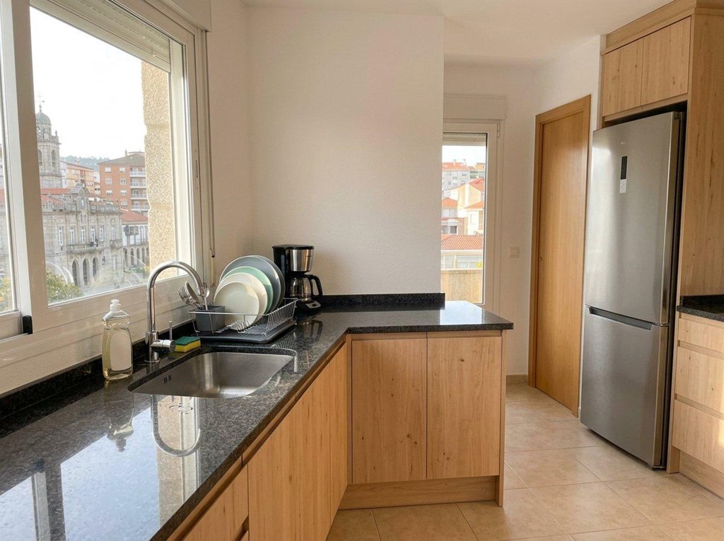 Foto 1 Reforma integral de cocinas en pisos y casas en O Porriño